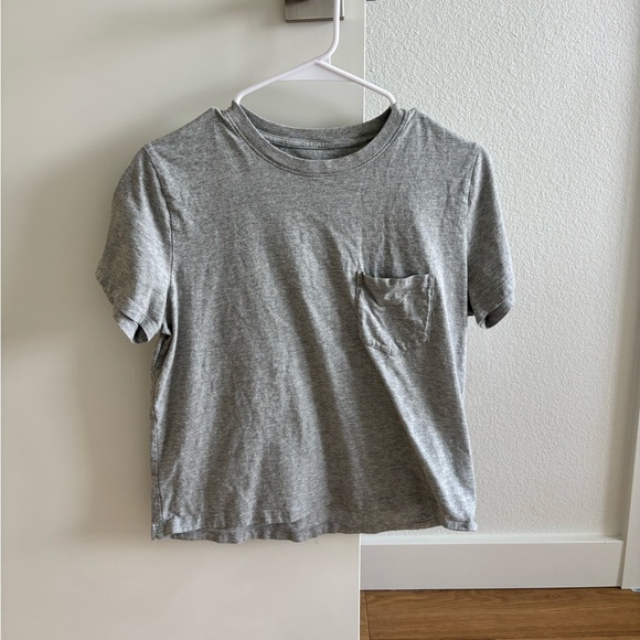 Everlane Tops - Box-cut Pocket Tee